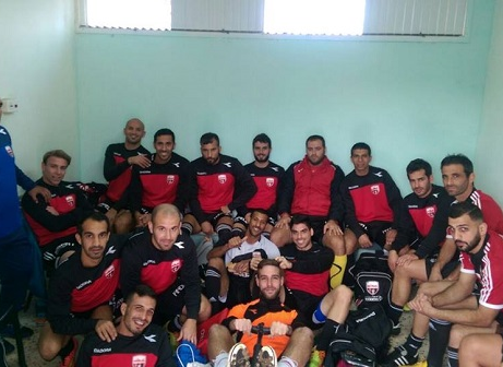 שחקני 'רובי' בחדר ההלבשה בברטעה (פייסבוק עיר הפועלים)