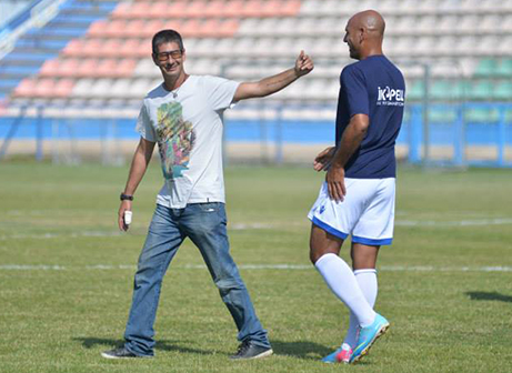 מאמן נשר, ברוך סער (ארנון לוי)