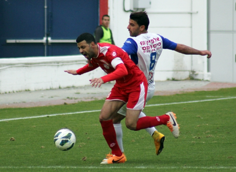 רוביל סרסור ועזריה במאבק (תאמר סרסור)