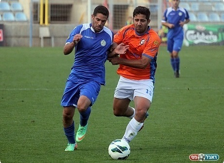 שי דוד (בכחול)