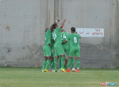 סינדרלה. שחקני אחי נצרת (ארנון לוי)