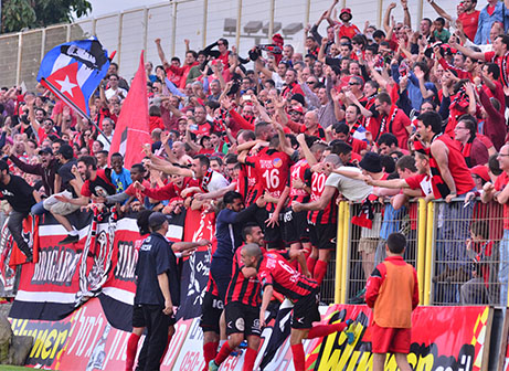 שחקני קטמון עם השוויון (ארנון לוי)