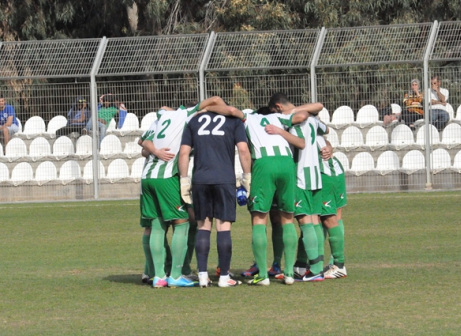 המגרש בעמישב בימים יפים יותר (לירן דורף)