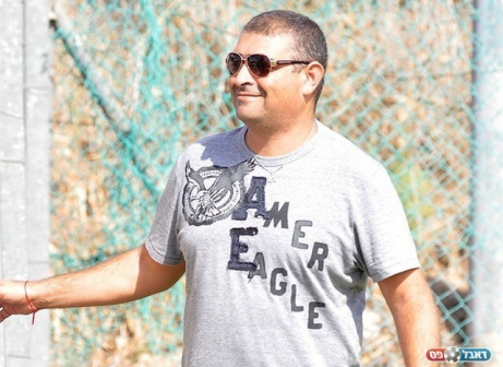 יו״ר עירוני טבריה, זוהר יצחק (ארנון לוי)