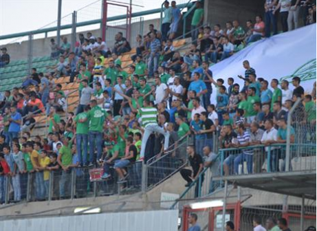 יצליחו למלא חלק מסמי עופר? אוהדי נצרת (ארנון לוי)