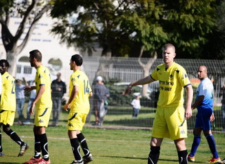 שחקני שדות בימים יפים יותר. (אורי גבאי)