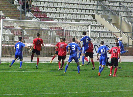 שחקני שתי הקבוצות (אמיר שיבי)