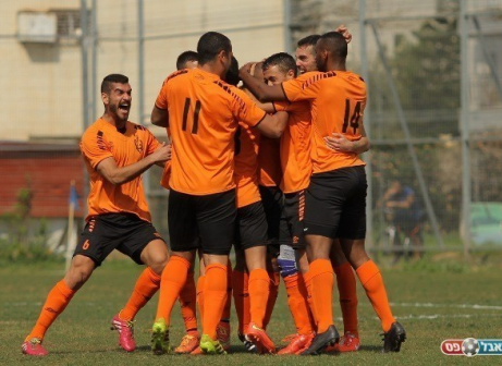 שחקני מחנה (קובי רוזן)