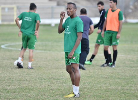 מבטיח חיים קשים לקטמון. זלקה (ארנון לוי)