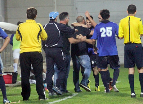 ישמחו גם מחר. שחקני נס ציונה (לירן דורף)