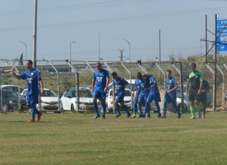 בית דגן חוגגת מול שיכון ותיקים. תחגוג גם במחזור האחרון? (אלי שמואלי)