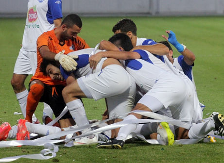 שחקני יפו חוגגים השארות (לירן דורף)