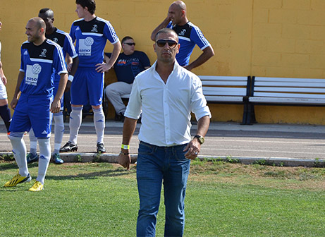 חוזר הביתה. בוסקילה (ארנון לוי)