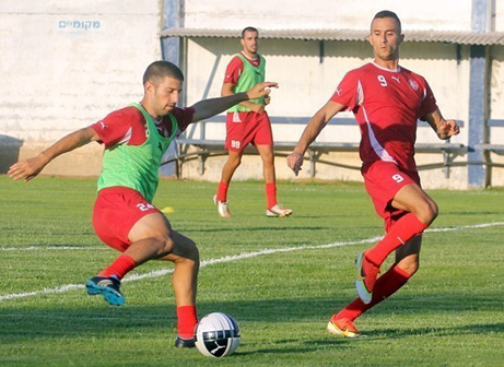 חוזר ללבוש אדום. ברקוביץ' (לירן דורף)
