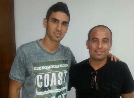 ברגיג במעמד החתימה