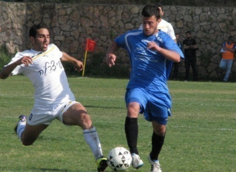 אלישע (מימין) (עודד חסין)