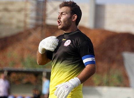 חוזר לדשא. גלברט