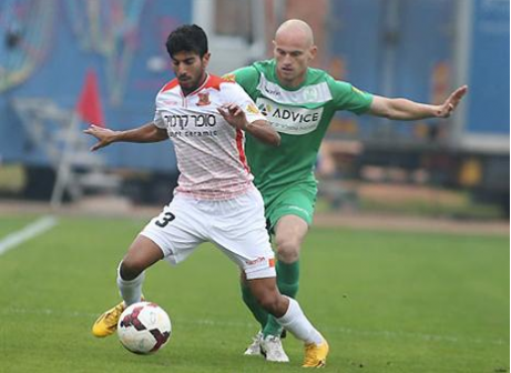 קשרה החדש של פתח תקווה. מיכאלוביץ' (אלן שיבר)