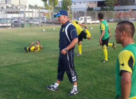 צרפתי. מקבל גב מבוריה