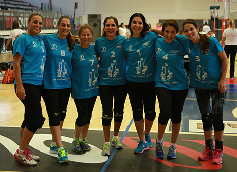 משחקות באהבה