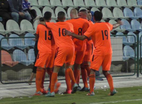 שחקני נס ציונה חוגגים (שקד מורג)