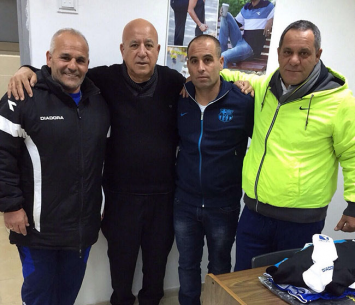 מאור במעמד החתימה