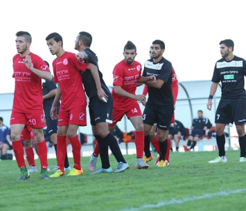 יעמיקו את המשבר של מעלות? שחקני מג'דל כרום (עודד חסין)