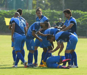 שחקני שעריים אחרי הניצחון היום (רונלדי ברנשטיין)