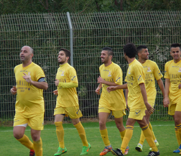 שחקני יניב חולון (אלי שמואלי)