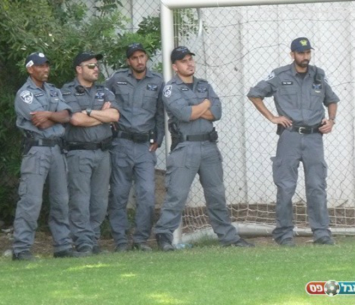 עוד מקרה שמסתיים רק בעזרת האבטחה (למצולמים אין קשר לכתבה)