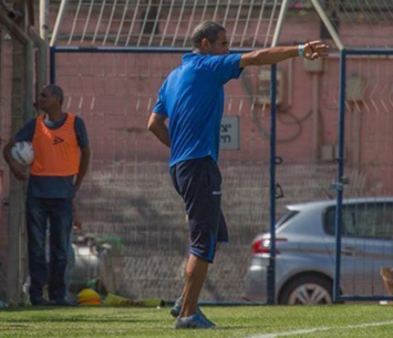 מאמן יפו. מאיר סומך (רפי נחמיאס)