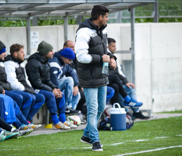 מאמן שעריים. עידן בראון (רונלדי ברנשטיין)