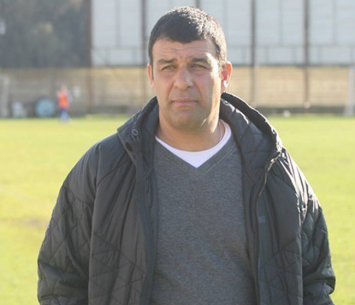 ייראה את משחקי הקבוצה מהיציע. ניר שטרית