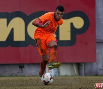 גמר את העונה. תרועה (רפי נחמיאס)