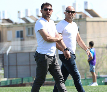 גל שלמה ומשה ויצמן (עודד חסין)