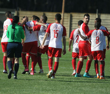 שחקני חדרה. משחק אדיר שלהם (שלומי גבאי)