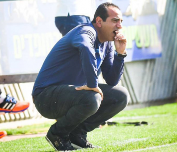 קובי רפואה. מאמן שעריים (רולנדי ברנשטיין)