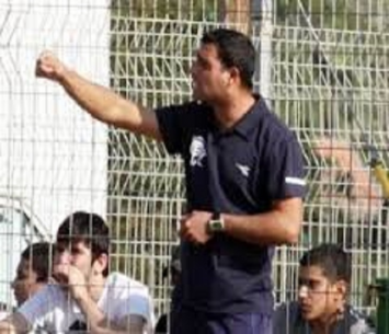 מקבל הזדמנות. דודו חלף