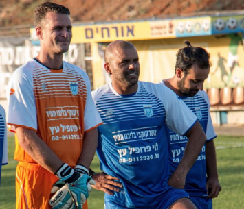 אייל גולן ולירן שטראובר (יוסי סוריק)