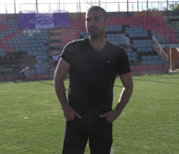 מאמן יפו. אורי קרגולה (שקד מורג)