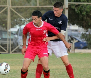 מצטרף חדש. באסוק (בכחול) (לירן דורף)