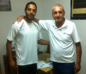 בהונקר וחלף במעמד החתימה