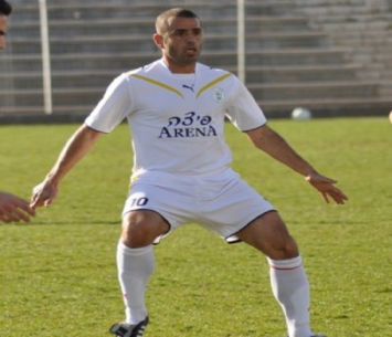 שמים לו רגליים. כפרי אזולאי