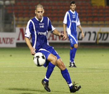 החתמה משמעותית נוספת לעופר טלקר. קוז'וק