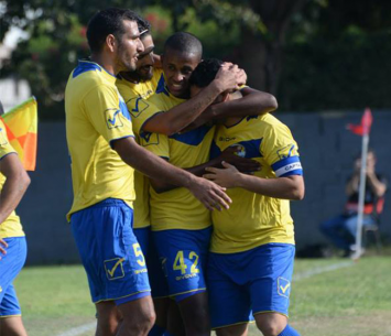 שחקני יבנה חוגגים (חסדאי כהן)