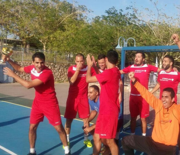 אלופי הקט-רגל (אלעד חמני)