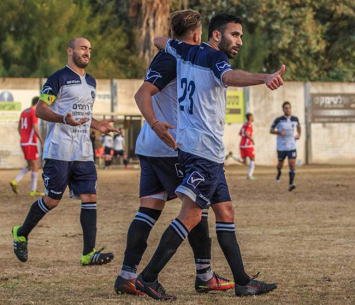 שחקני יפו חוגגים (יוסי סוריק)