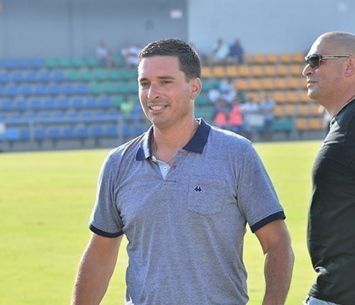 שלומי דורה (ארנון לוי)