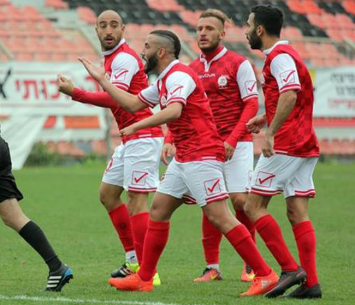 שחקני יפו. בדרך לליגה ב' (לירן דורף)