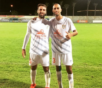 צמד הבלמים הטוב בליגה. עיני (מימין) עם חקאק